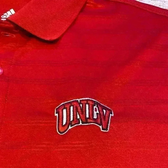 UNLV Adidas Red Performance golf Polo w/Logo Short Sleeve NCAA- Medium color Red - Picture 2 of 5